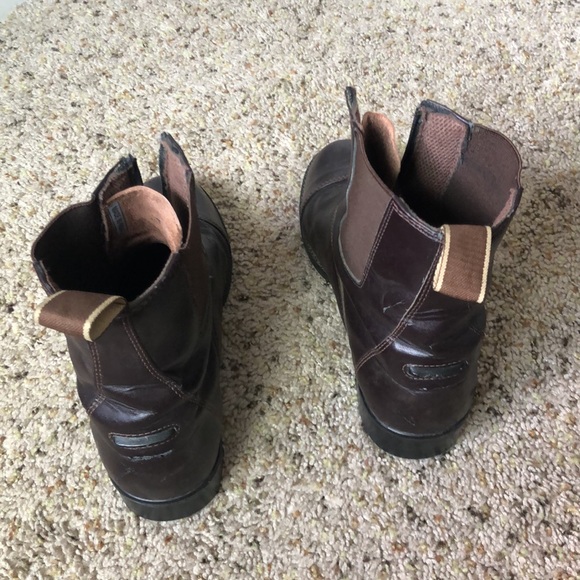 Boots - Picture 3 of 3